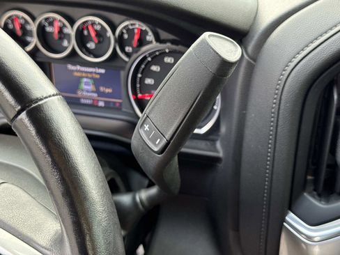 Used 2021 Chevrolet Silverado 3500 LT w/ Convenience Package image 16