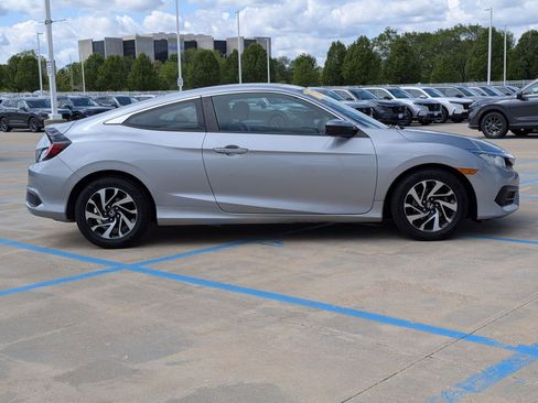 Used 2016 Honda Civic LX-P image 5