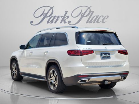 Used 2021 Mercedes-Benz GLS 450 4MATIC image 3
