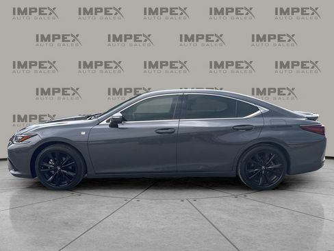 Used 2024 Lexus ES 300h F Sport FWD image 2