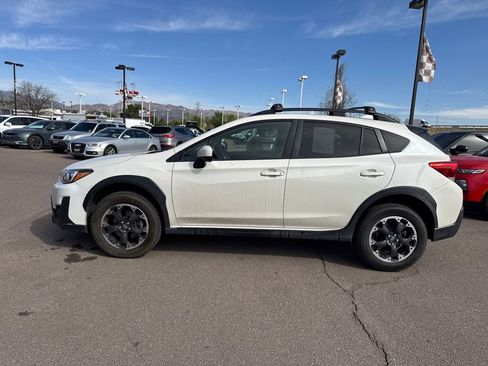 Used 2021 Subaru Crosstrek 2.0i Premium w/ Moonroof Package image 18
