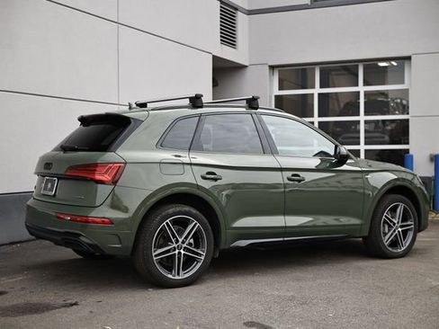 Used 2023 Audi Q5 e Premium Plus image 7