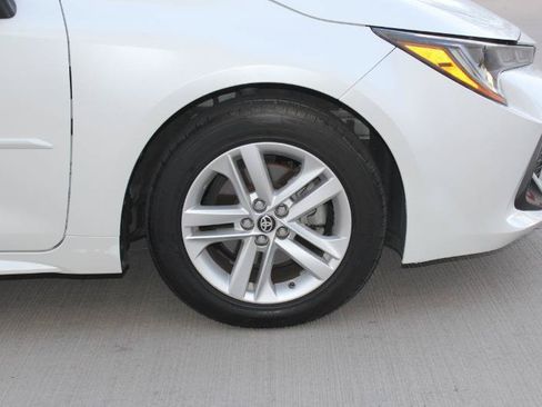 Used 2021 Toyota Corolla SE FWD image 40