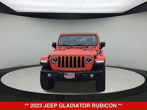 Used 2023 Jeep Gladiator Rubicon w/ LED Lighting Group AWD/4WD image 3