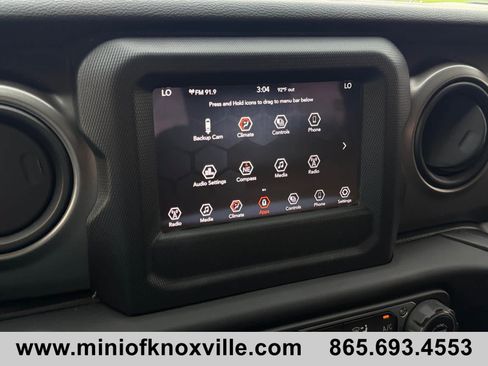 Used 2021 Jeep Wrangler Sport AWD/4WD image 29