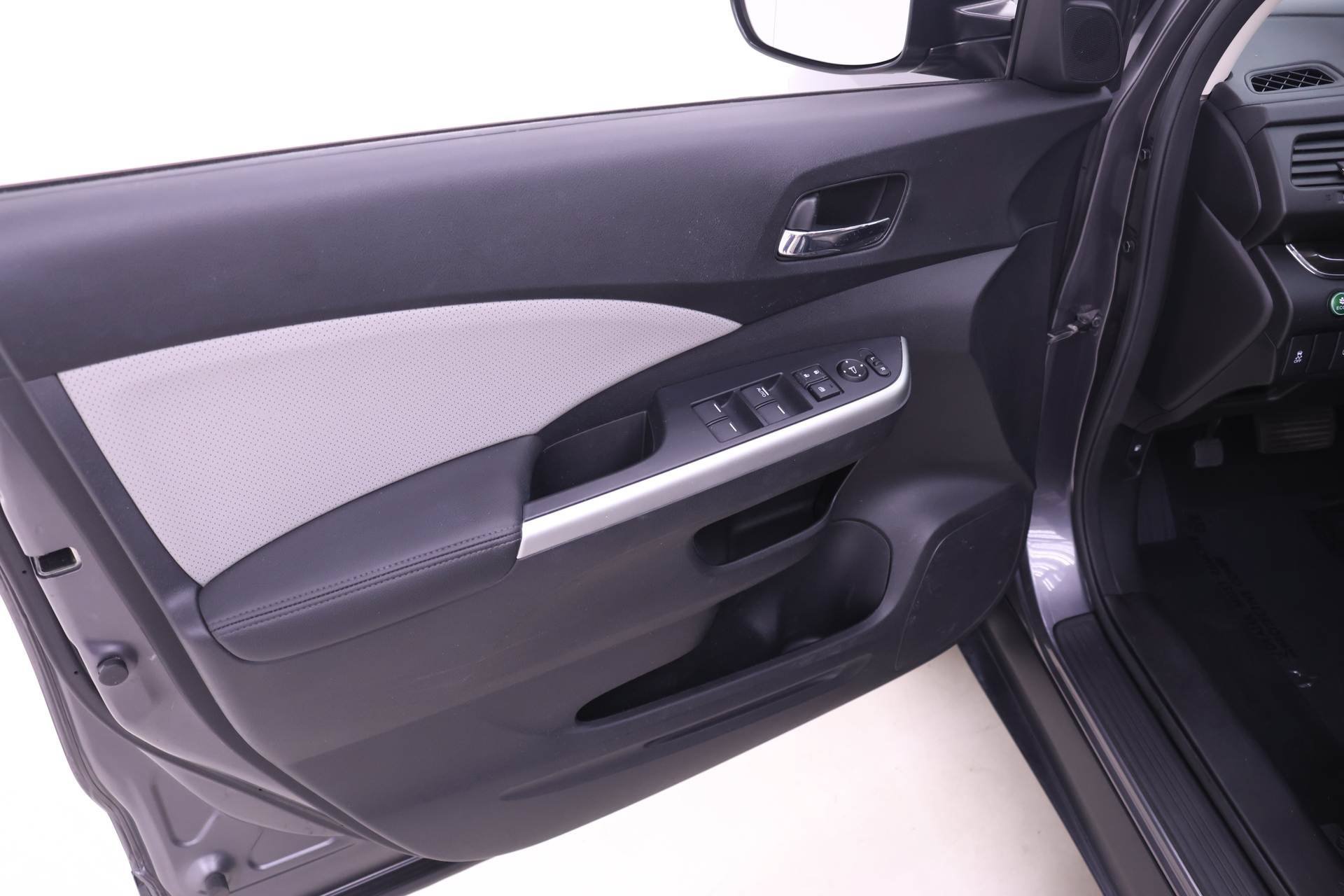 Used 2015 Honda CR-V EX-L image 8