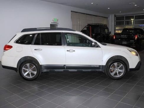 Used 2014 Subaru Outback 2.5i Limited image 6