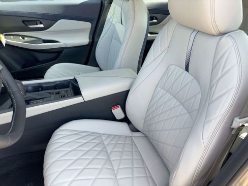 New 2026 Nissan Sentra SL w/ Floor Mat Package image 20