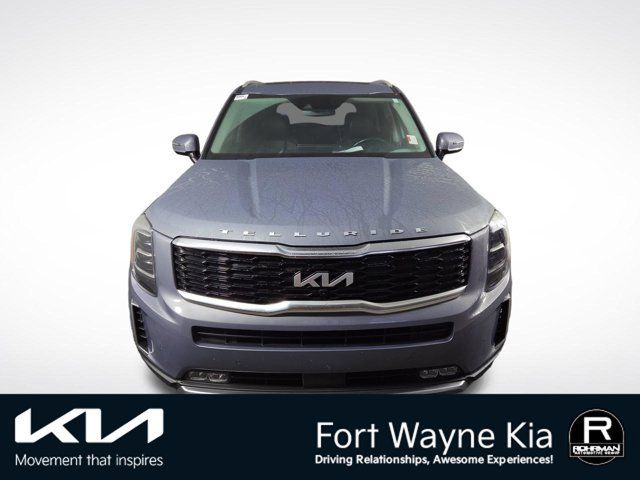 Used 2022 Kia Telluride SX w/ Towing Package AWD/4WD image 3