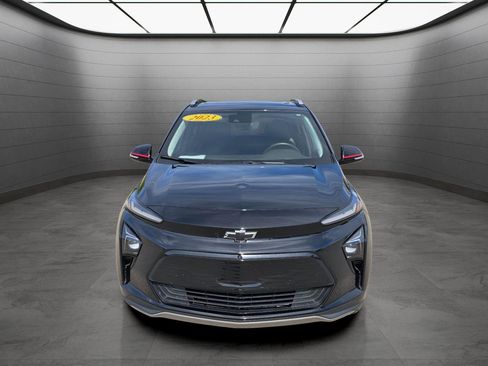 Used 2023 Chevrolet Bolt EUV Premier w/ Sun & Sound Package image 6