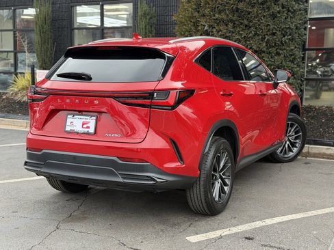 Used 2023 Lexus NX 250 FWD image 12