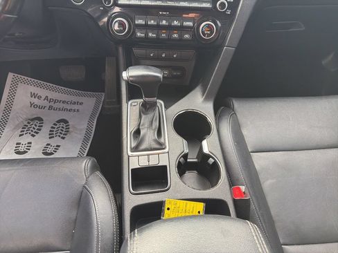 Used 2018 Kia Sportage EX w/ EX Premium Package FWD image 15