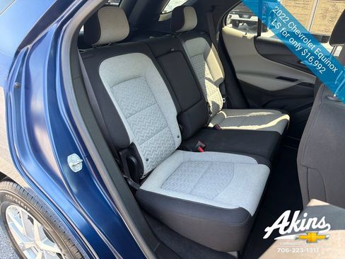 Certified 2022 Chevrolet Equinox LS w/ LS Convenience Package FWD image 19