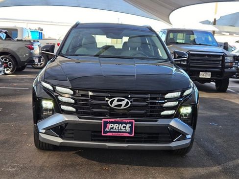 Certified 2025 Hyundai Tucson SEL image 2