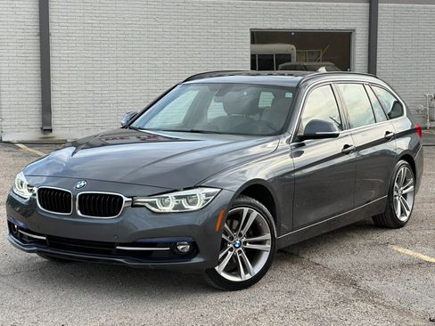 Used 2017 BMW 330i xDrive Wagon AWD/4WD image 2