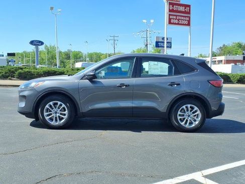 Certified 2022 Ford Escape S image 2