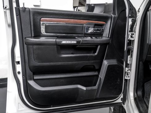 Used 2018 RAM 3500 Laramie w/ Cold Weather Group image 37