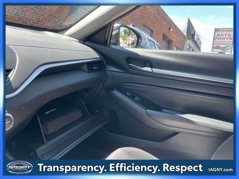 Used 2020 Nissan Altima 2.5 SV AWD/4WD image 34