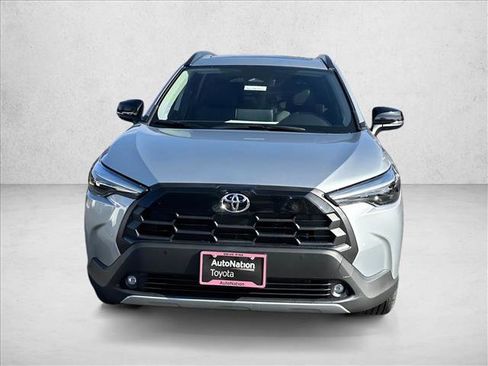 New 2026 Toyota Corolla Cross XLE image 2