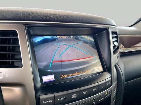Used 2015 Lexus LX 570 4WD image 27