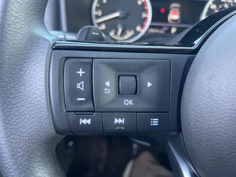 Certified 2023 Nissan Rogue SV image 59