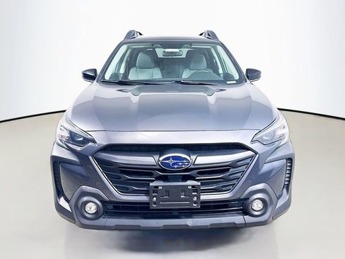 Used 2023 Subaru Outback Premium image 2