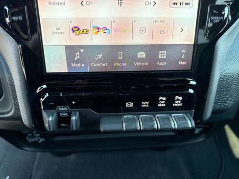 New 2026 RAM 2500 Tradesman image 25