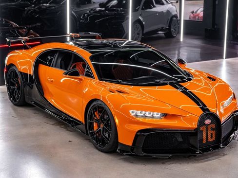 Used 2023 Bugatti Chiron Pur Sport AWD/4WD image 81
