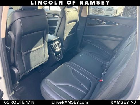 Used 2023 Lincoln Nautilus AWD w/ Premium Package image 13