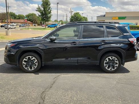 Certified 2025 Subaru Forester Premium AWD/4WD image 2