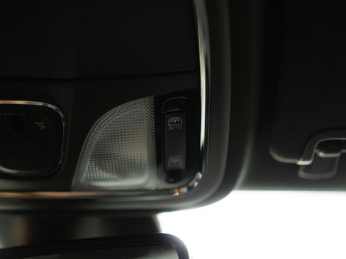 Used 2021 Jeep Cherokee Latitude Lux 80th Anniv w/ Quick Order Package 26U 80TH image 15