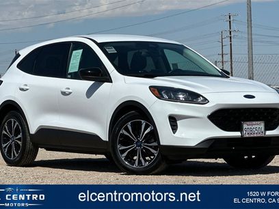Used 2022 Ford Escape SE w/ SE Sport Appearance Package