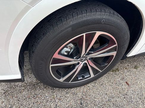 Used 2023 Lexus RX 350 Premium w/ Cold Area Package FWD image 9
