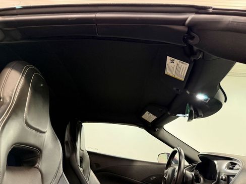 Used 2014 Chevrolet Corvette Stingray Convertible image 16