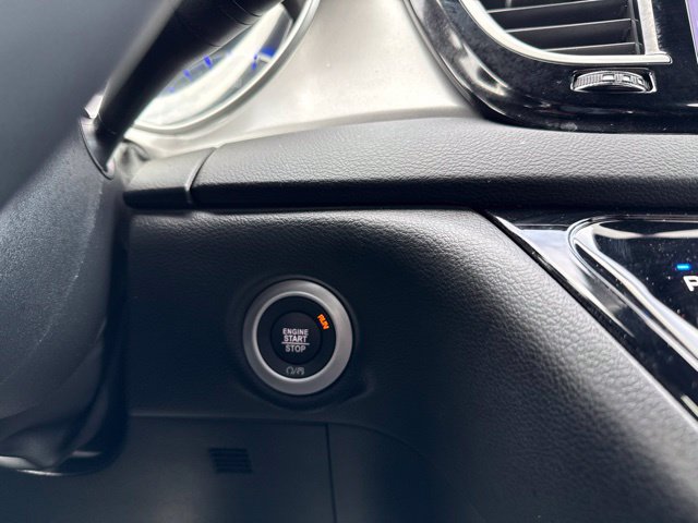 Used 2025 Chrysler Pacifica Select FWD image 28