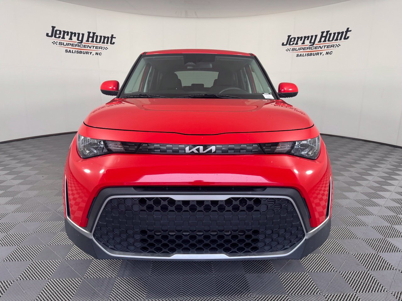 Used 2023 Kia Soul LX w/ Option Group 015 FWD image 5