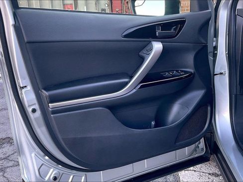 Used 2024 Mitsubishi Eclipse Cross LE image 22