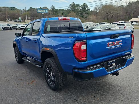 Used 2023 GMC Canyon Elevation w/ Convenience Package image 5