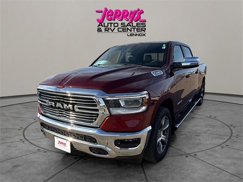Used 2023 RAM 1500 Laramie image 9