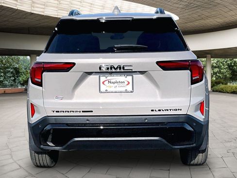 New 2026 GMC Terrain Elevation AWD/4WD image 4