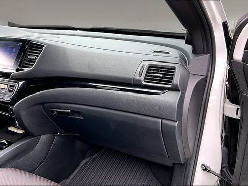 Used 2023 Honda Ridgeline Black Edition image 24