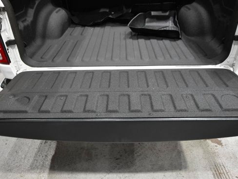 Used 2020 RAM 1500 Big Horn AWD/4WD image 45