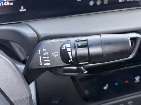 Certified 2026 Nissan Sentra SV w/ SV Convenience Package FWD image 19