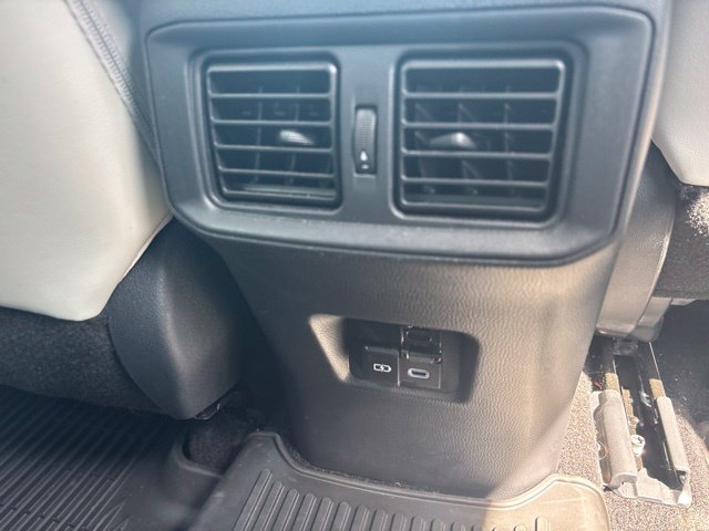 Used 2024 Toyota RAV4 XLE Premium AWD/4WD image 16
