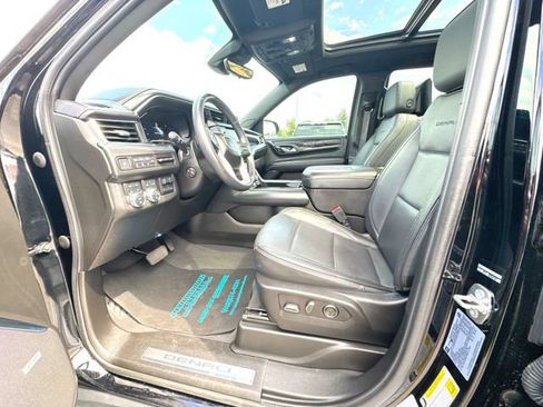 Used 2023 GMC Yukon Denali w/ Denali Reserve Package AWD/4WD image 10