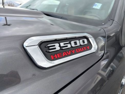 Used 2023 RAM 3500 Laramie AWD/4WD image 18