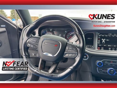 Used 2022 Dodge Charger R/T w/ Performance Handling Group RWD image 45