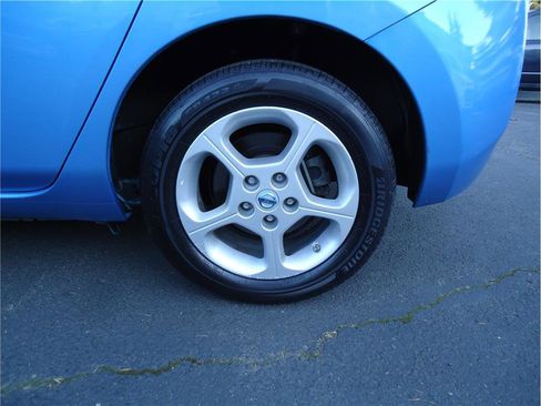 Used 2013 Nissan Leaf SV w/ LED & Quick Charge Pkg image 23