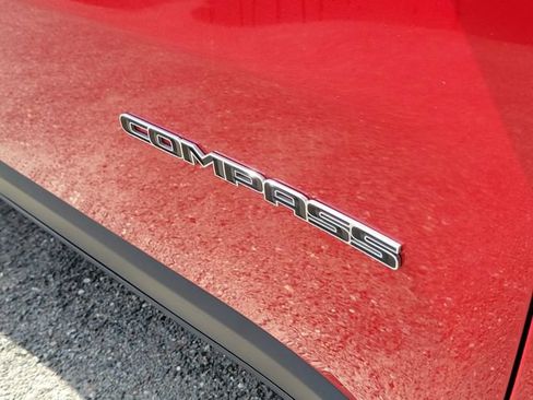 Used 2023 Jeep Compass Sport AWD/4WD image 7