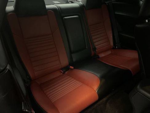 Used 2016 Dodge Challenger R/T Plus RWD image 21